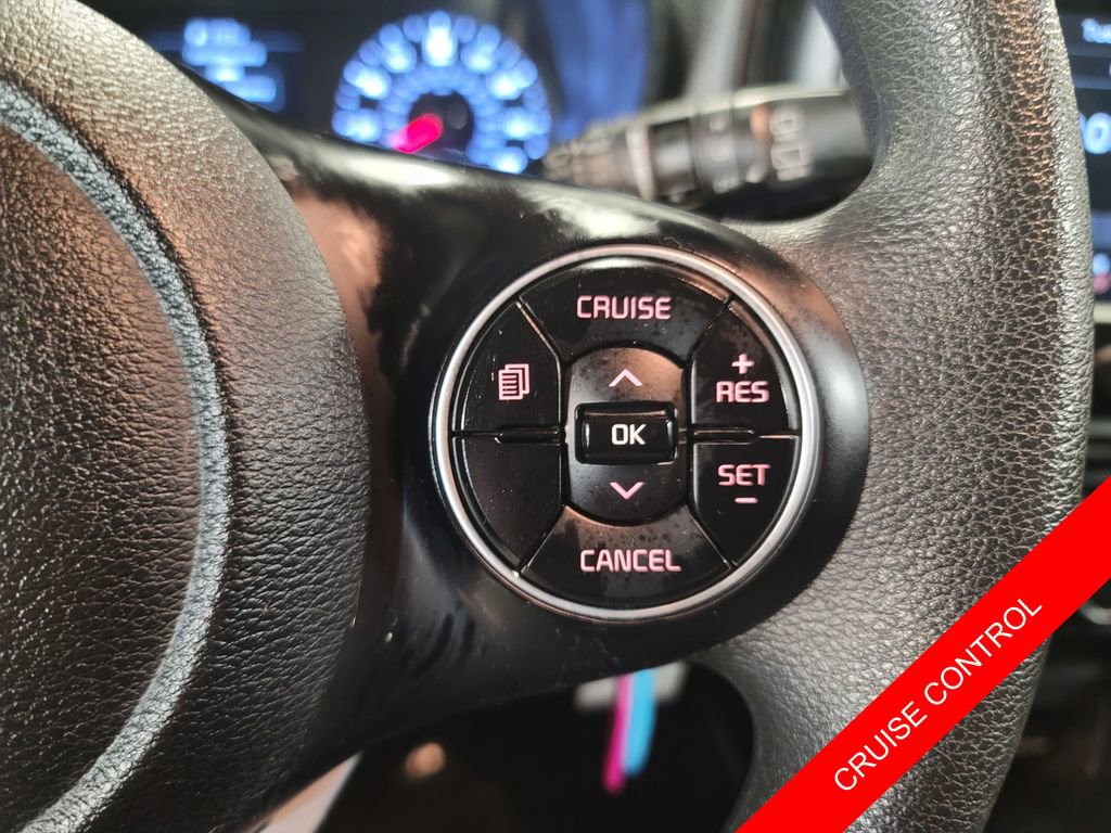 Used 2022 Kia Soul LX image 12