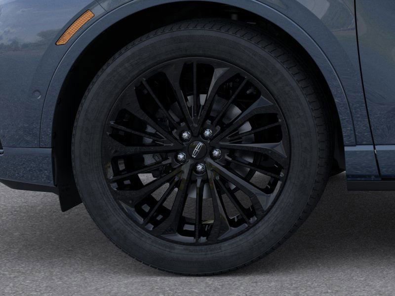 New 2025 Lincoln Corsair Reserve w/ Equipment Group 202A image 19