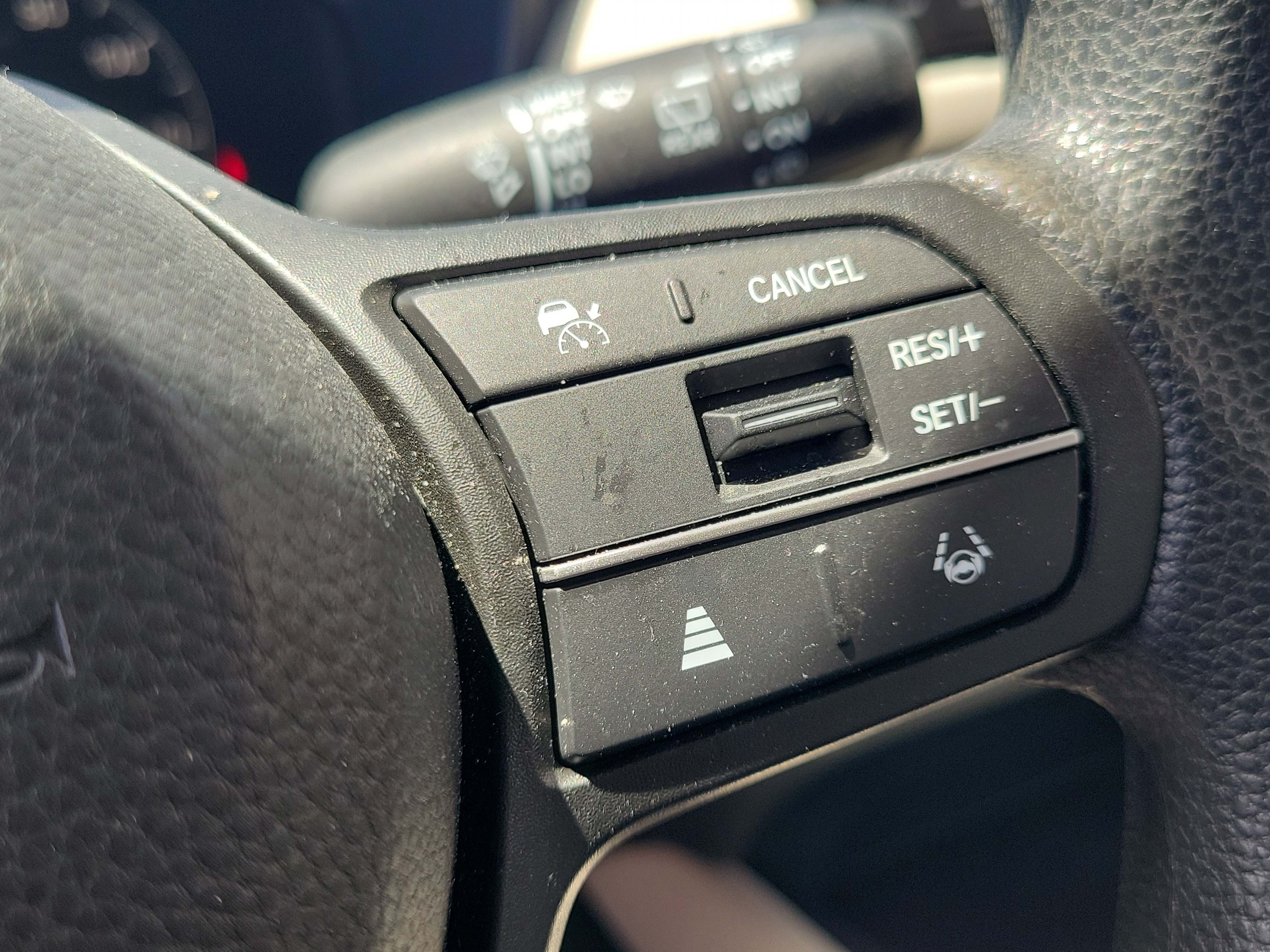 Used 2024 Honda HR-V LX image 24