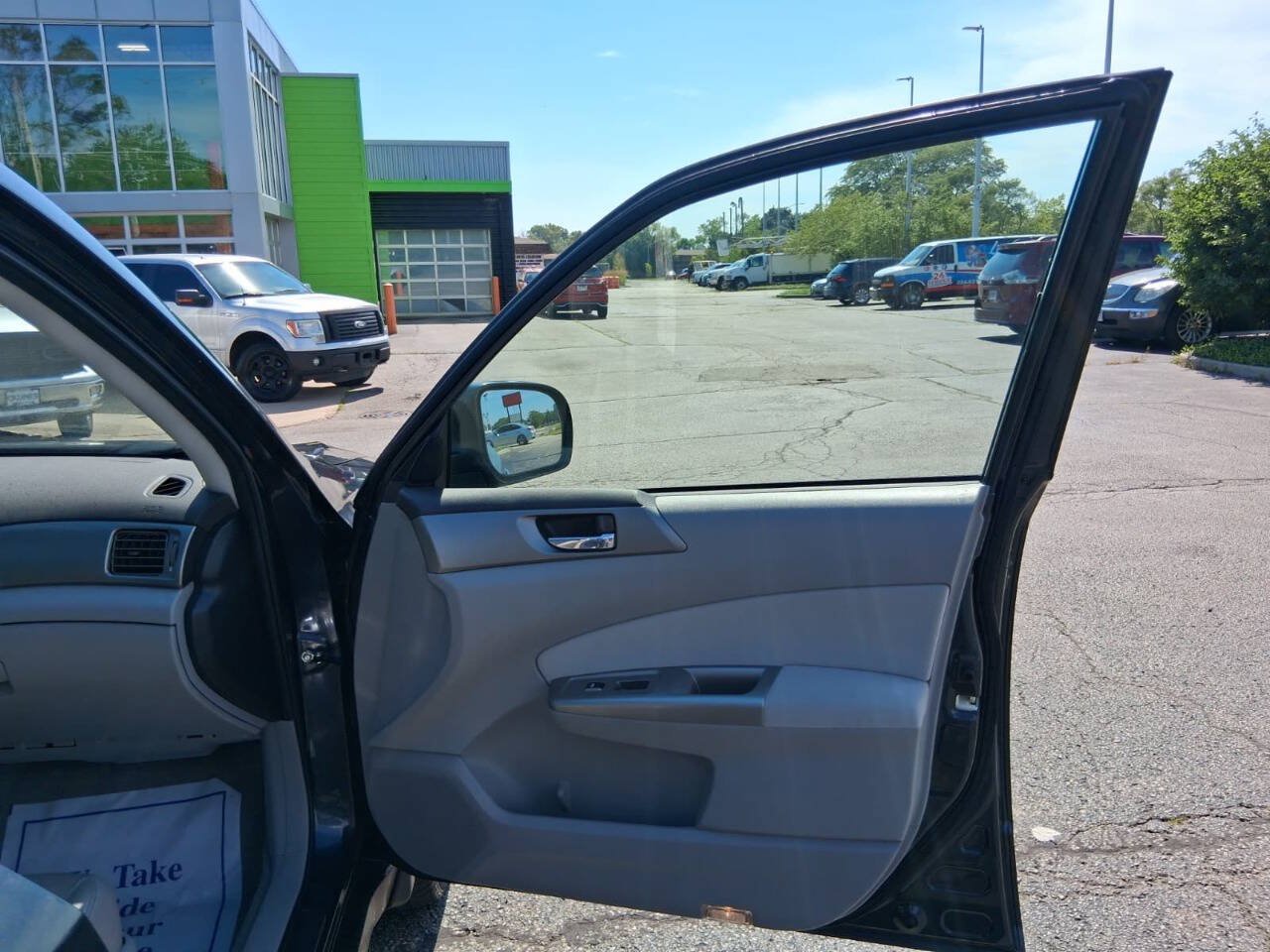 Used 2010 Subaru Forester 2.5X Limited AWD/4WD image 15