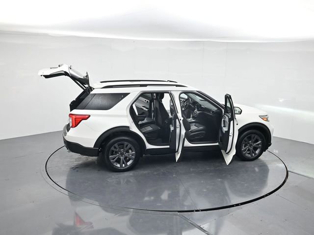 Used 2023 Ford Explorer XLT w/ Equipment Group 202A image 47