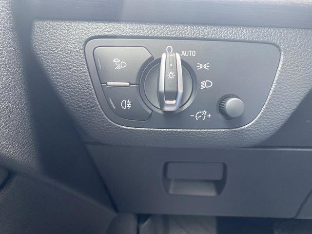 Used 2021 Audi Q5 e Premium w/ Convenience Package image 22