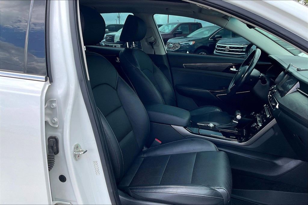Used 2020 Kia Cadenza Technology FWD image 30
