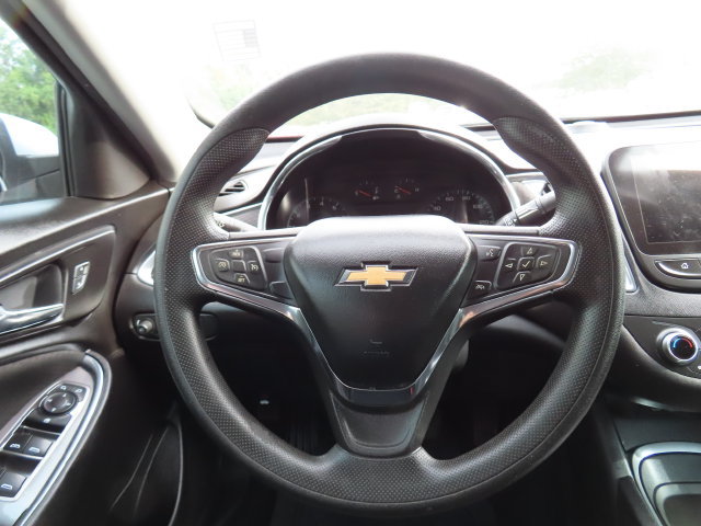 Used 2020 Chevrolet Malibu LT FWD image 20