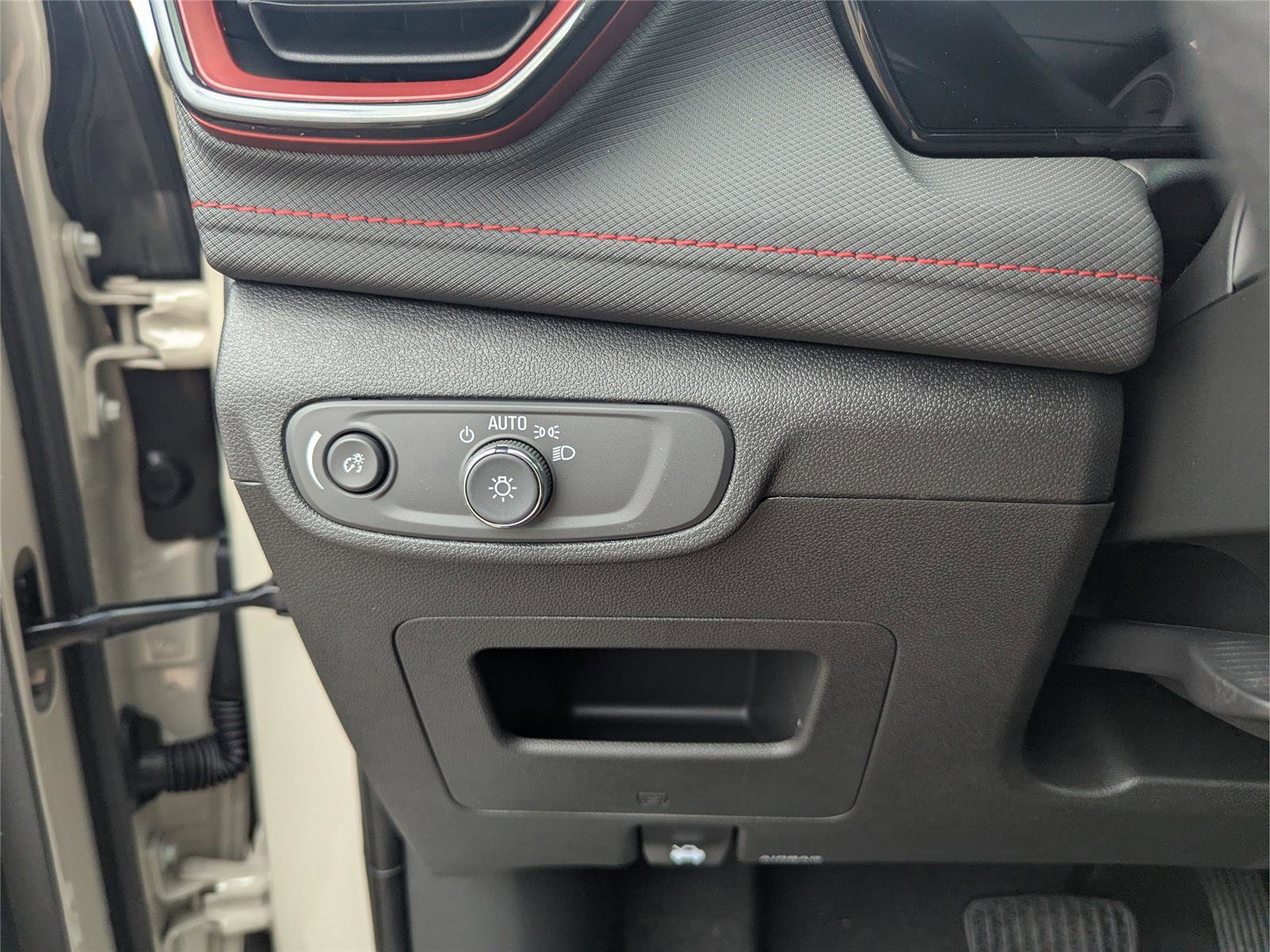 New 2026 Chevrolet TrailBlazer RS w/ Convenience Package image 12