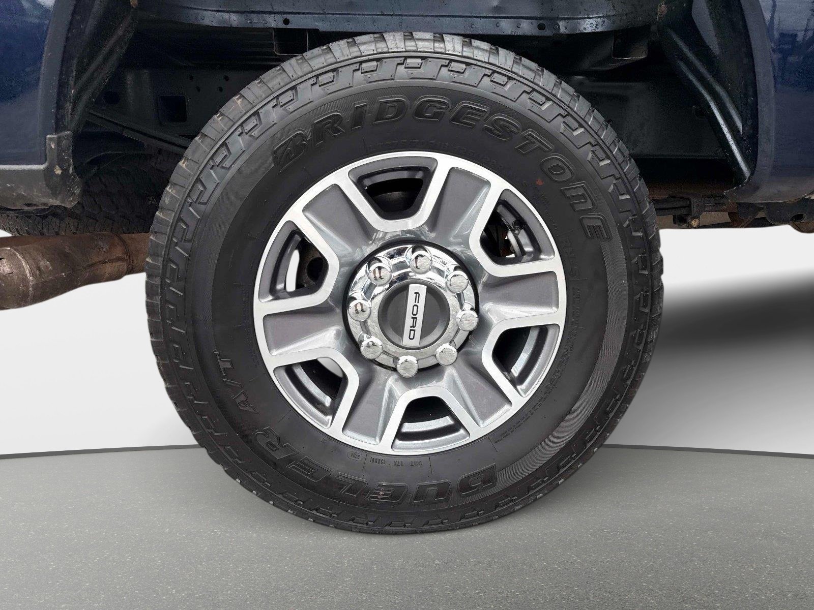 Used 2024 Ford F250 Lariat AWD/4WD image 19