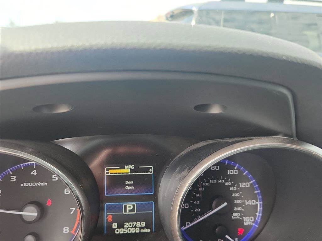 Used 2017 Subaru Outback 3.6R Limited w/ Popular Package #5 image 21