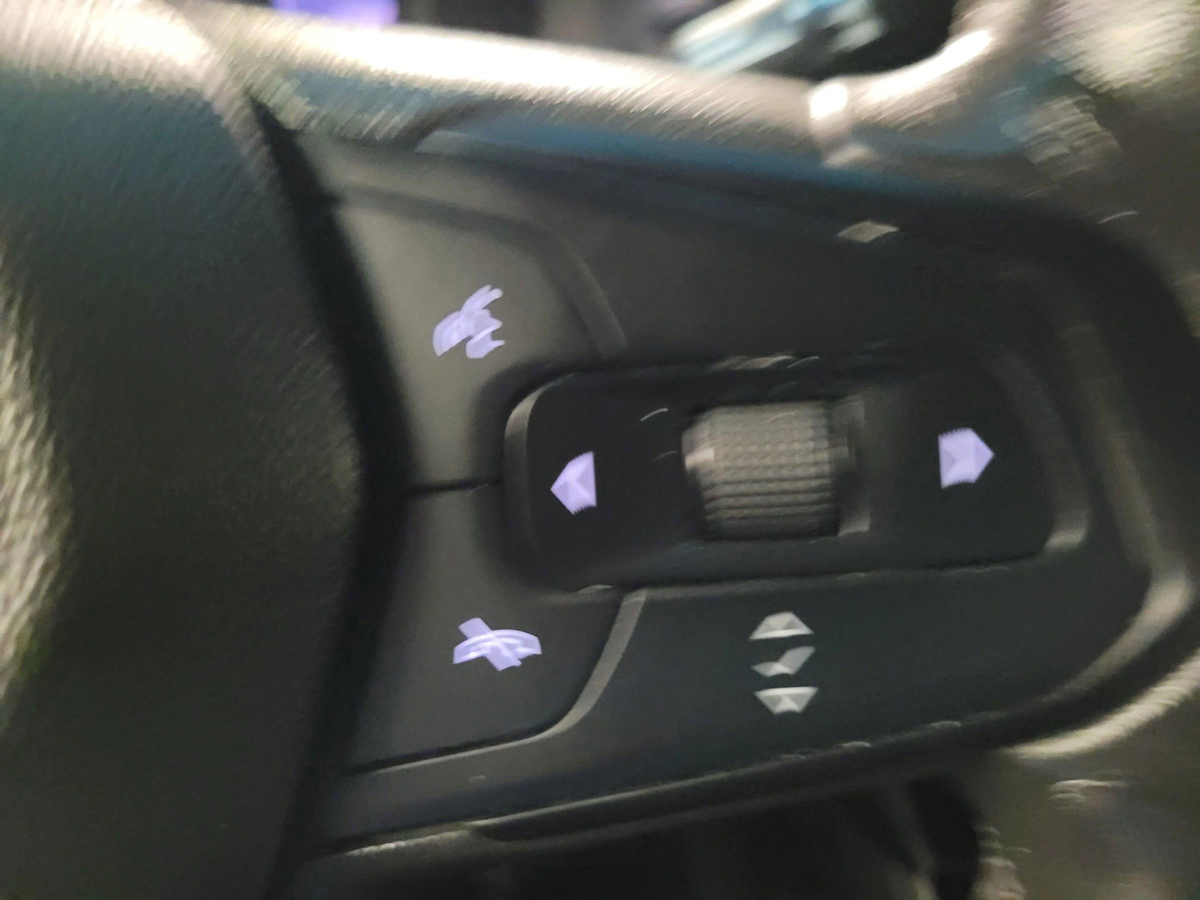 Used 2023 Chevrolet Bolt LT image 18