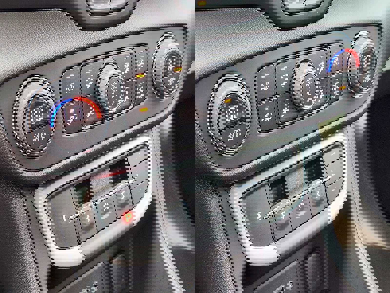 Used 2024 GMC Terrain SLE w/ Driver Convenience Package image 22