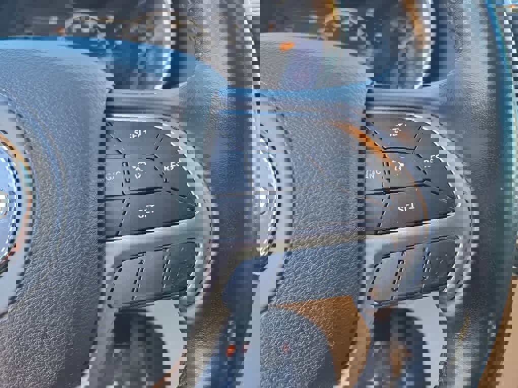 Used 2020 Jeep Grand Cherokee Limited image 15