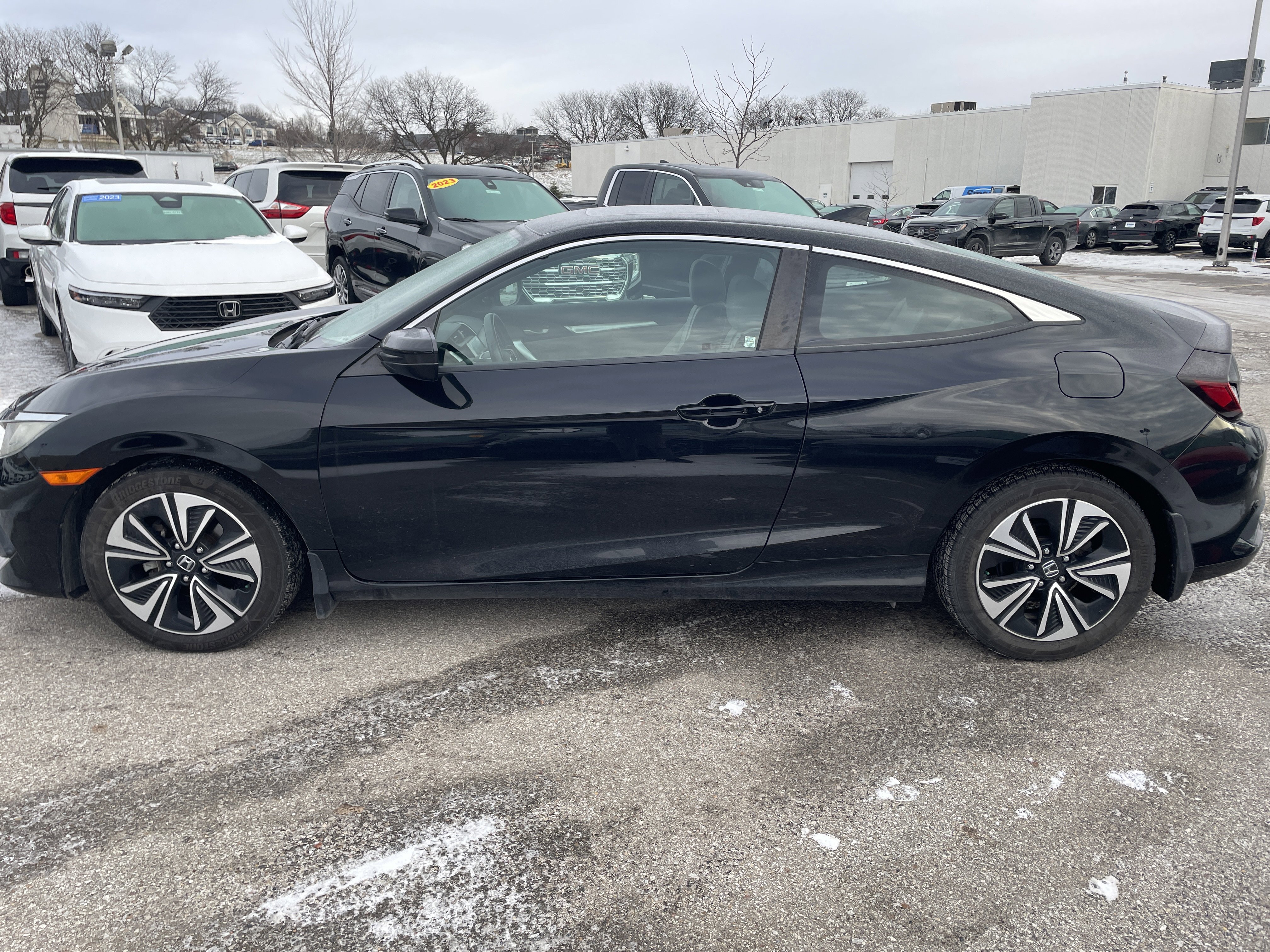 Used 2018 Honda Civic EX-T image 8