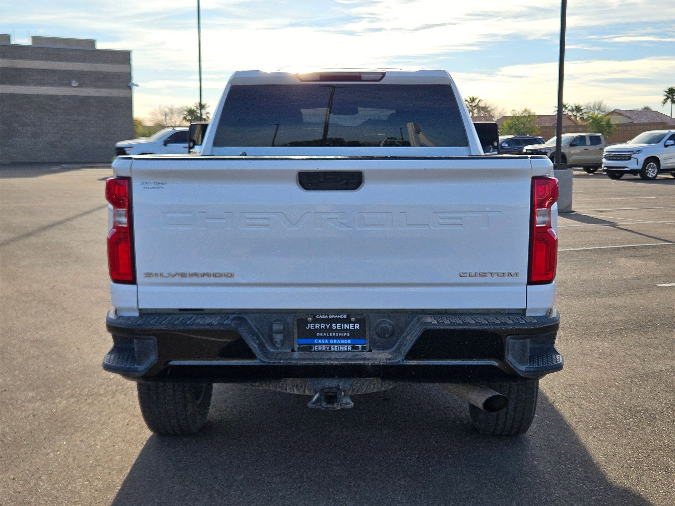 Used 2020 Chevrolet Silverado 2500 Custom w/ Custom Value Package image 4