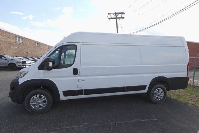 New 2024 RAM ProMaster 3500 w/ Quick Order Package 22H SLT+ FWD image 2