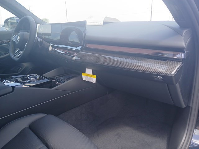 New 2027 BMW 540i xDrive w/ Executive Package AWD/4WD image 19