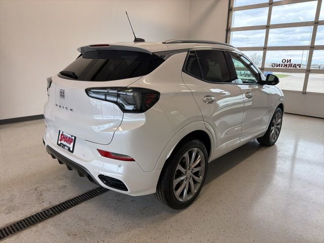 Used 2025 Buick Encore GX Avenir w/ Avenir Convenience Package AWD/4WD image 7