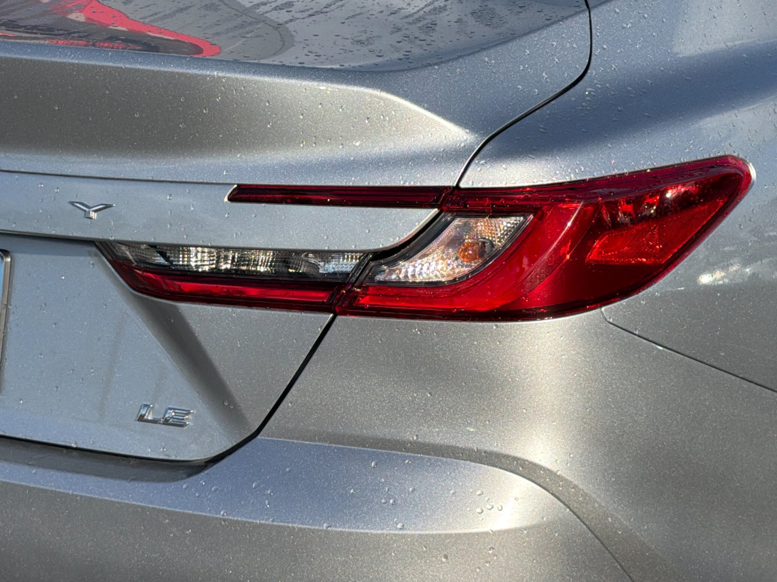 Used 2025 Toyota Camry LE FWD image 23