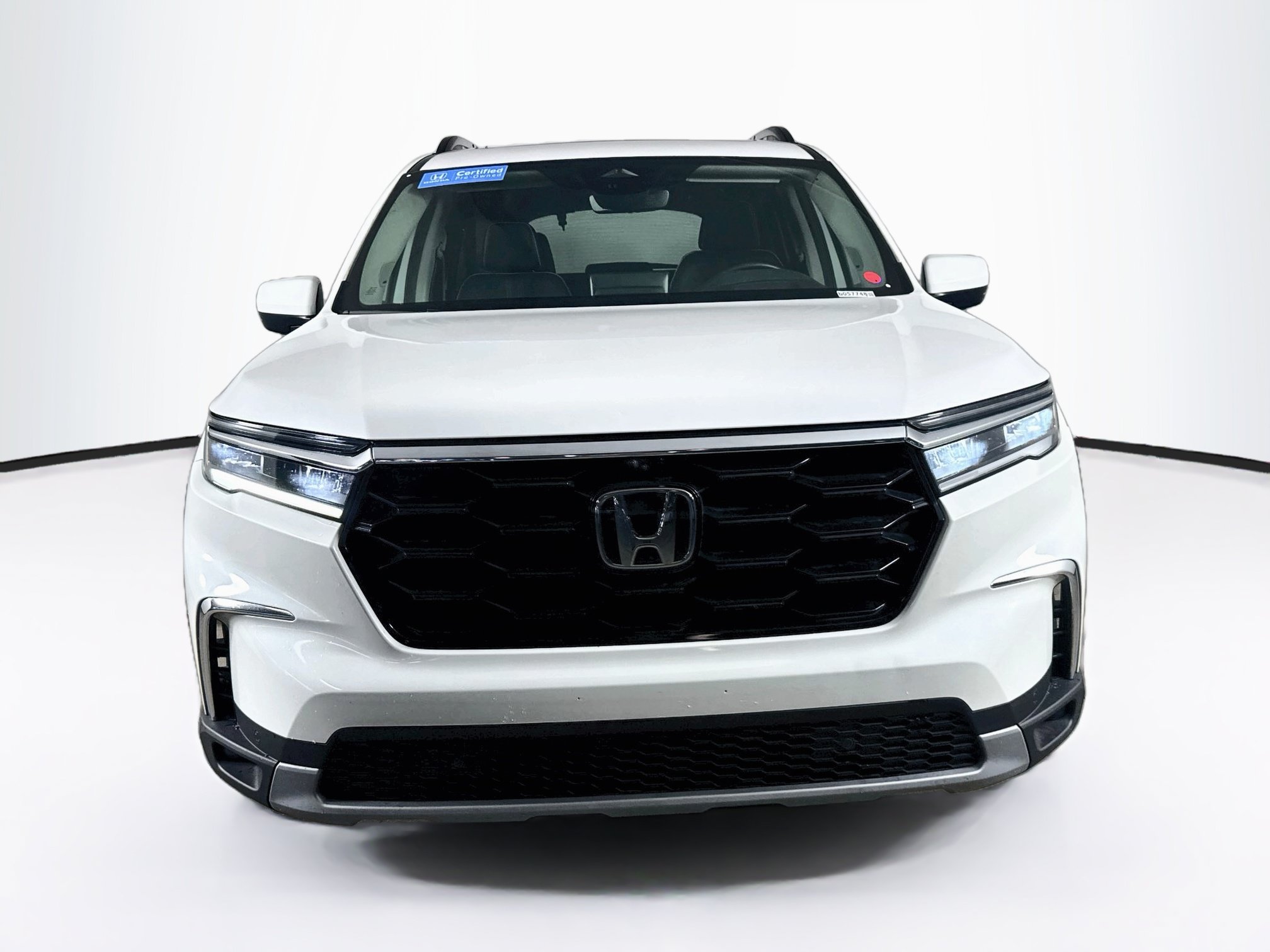 Certified 2023 Honda Pilot Elite image 3