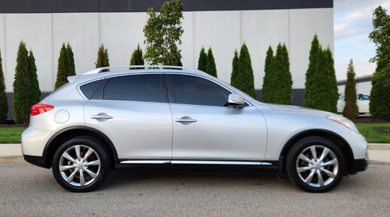 Used 2017 INFINITI QX50 AWD w/ Premium Plus Package image 5