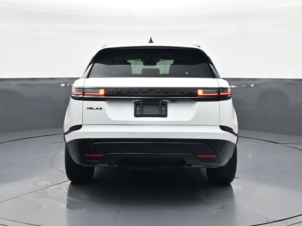 Used 2025 Land Rover Range Rover Velar Dynamic SE image 6
