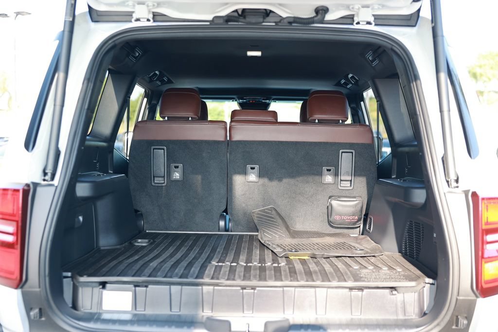 Used 2025 Toyota Land Cruiser w/ Premium Package AWD/4WD image 38