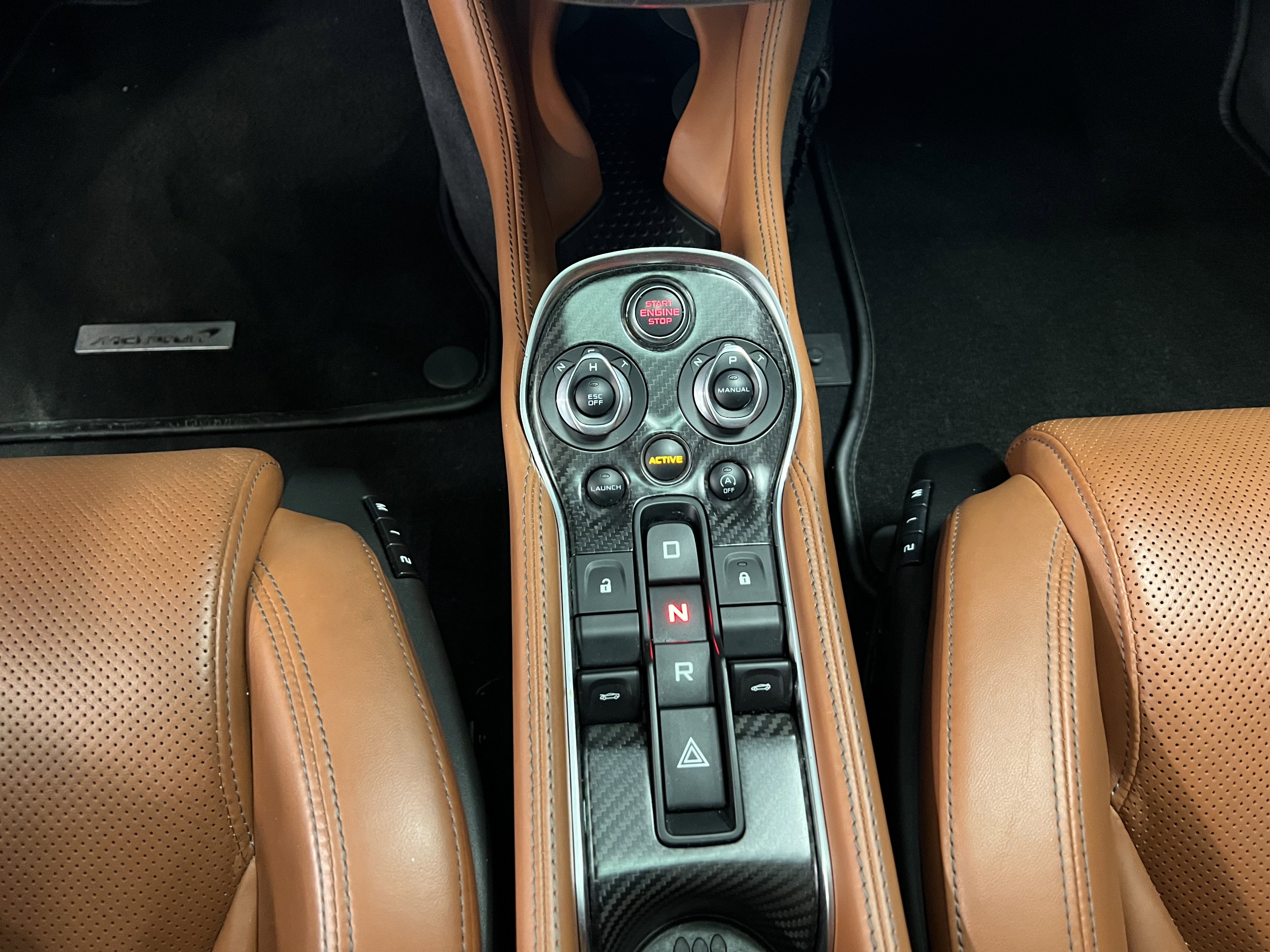 Used 2017 McLaren 570S image 22