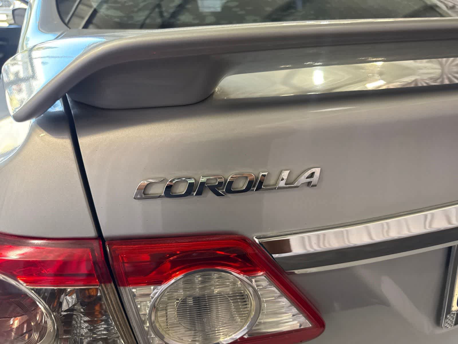Used 2012 Toyota Corolla S FWD image 13