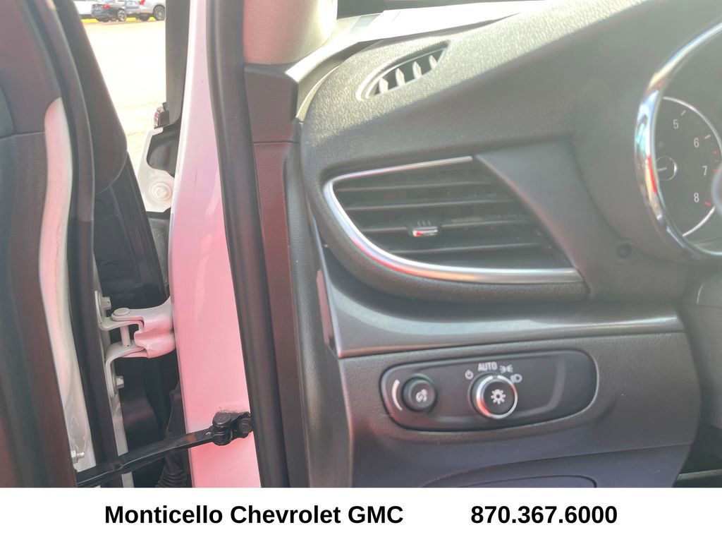 Used 2018 Buick Encore Preferred image 11