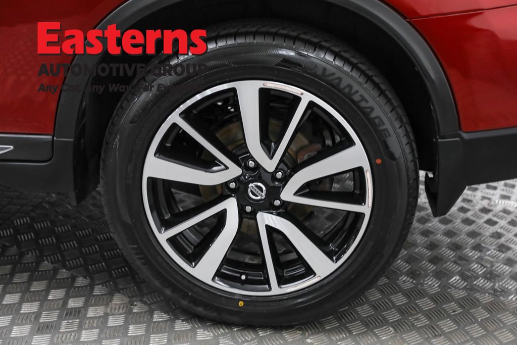 Used 2020 Nissan Rogue SL w/ Premium Package image 35