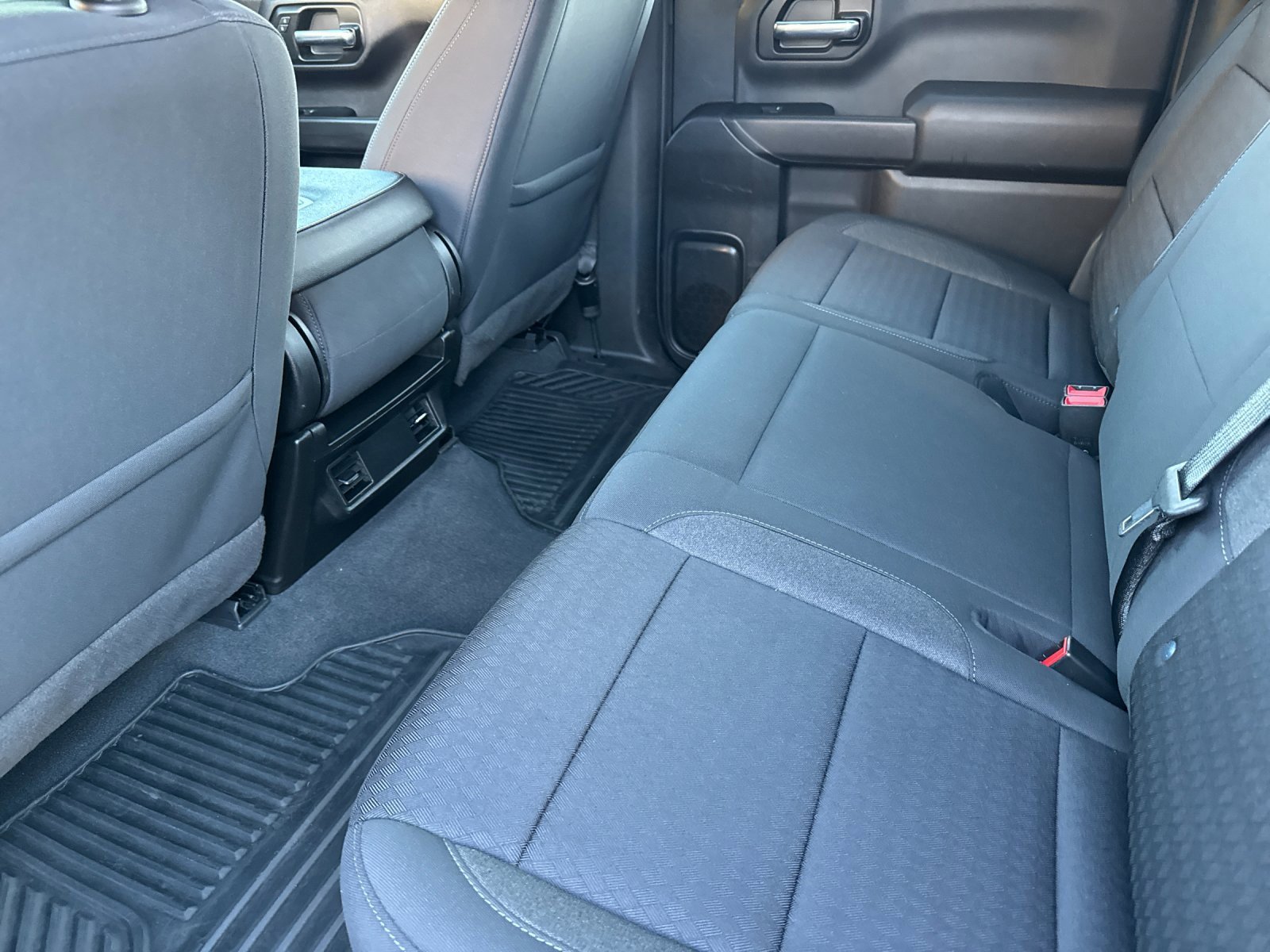 Used 2022 Chevrolet Silverado 1500 Custom image 13