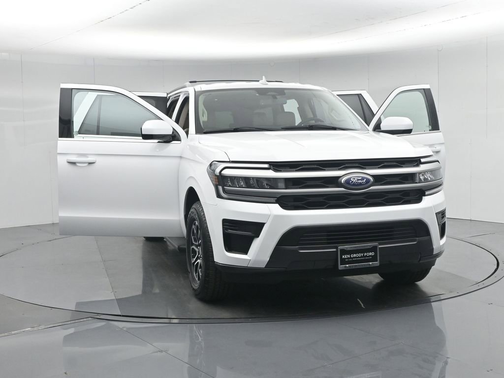 Certified 2024 Ford Expedition Max XLT image 36