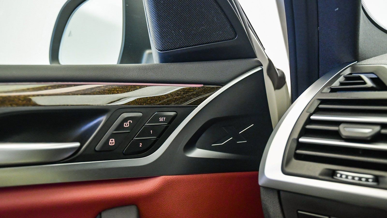 Certified 2024 BMW X3 sDrive30i w/ Premium Package image 27