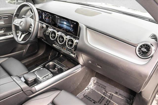 Certified 2021 Mercedes-Benz GLA 250 4MATIC image 27