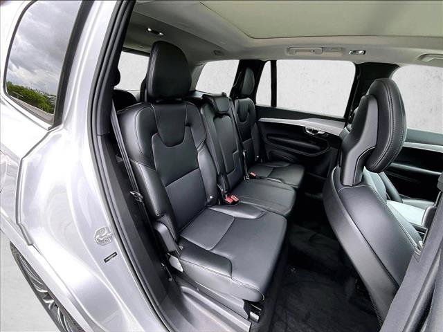 Used 2021 Volvo XC90 T5 Momentum w/ Protection Package Premier FWD image 29