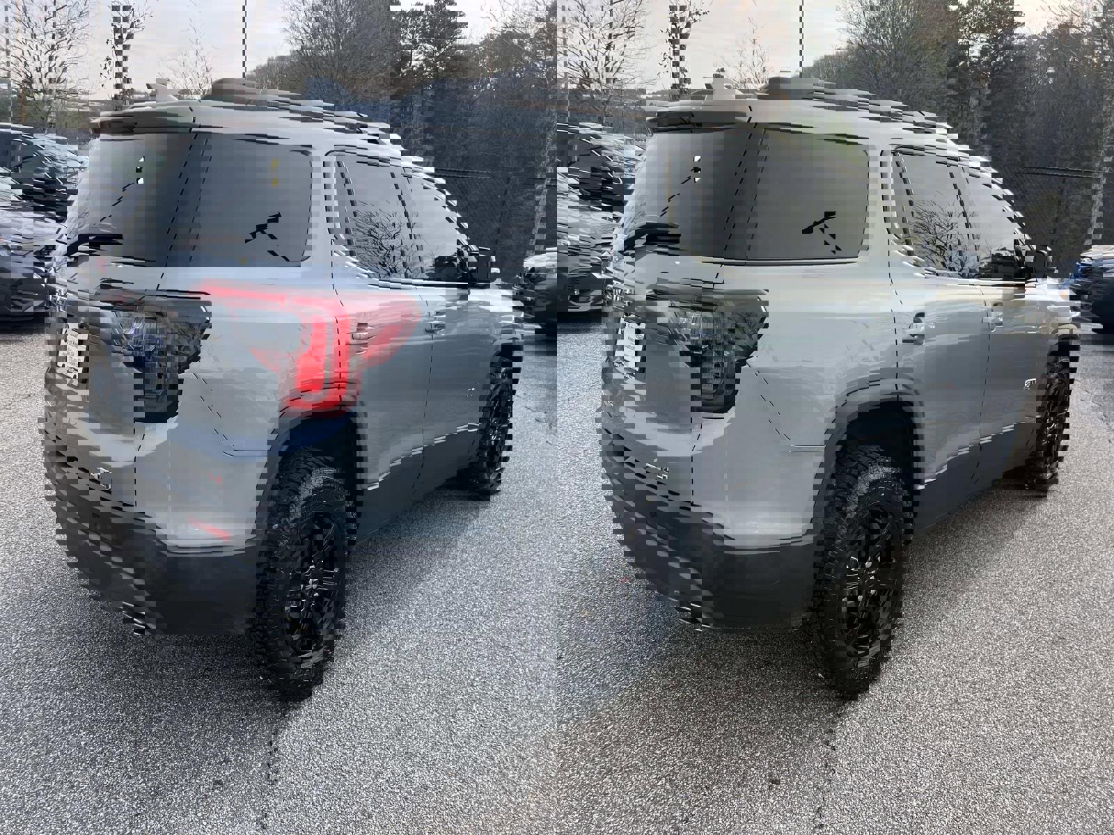 Used 2023 GMC Acadia AT4 w/ Trailering Package image 7