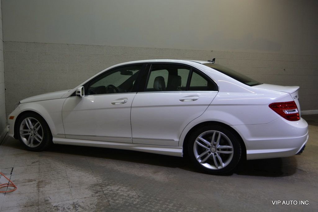 Used 2013 Mercedes-Benz C 250 Sedan image 31