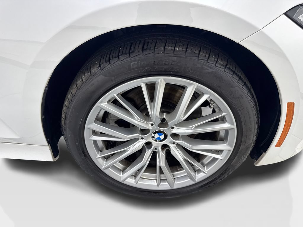 Used 2023 BMW 330i Sedan w/ Driving Assistance Package RWD image 81