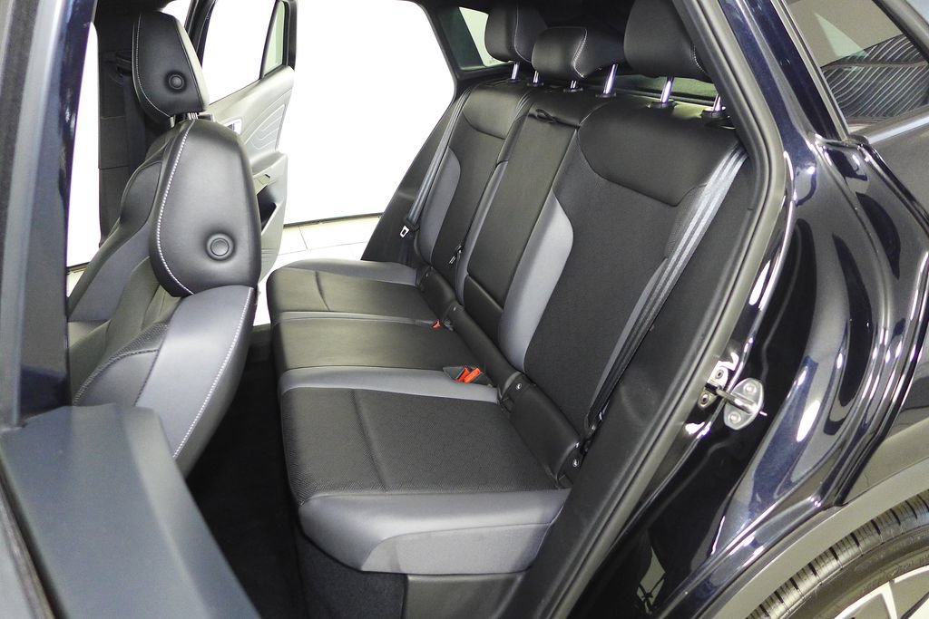 Certified 2023 Volkswagen ID.4 Pro S RWD image 21