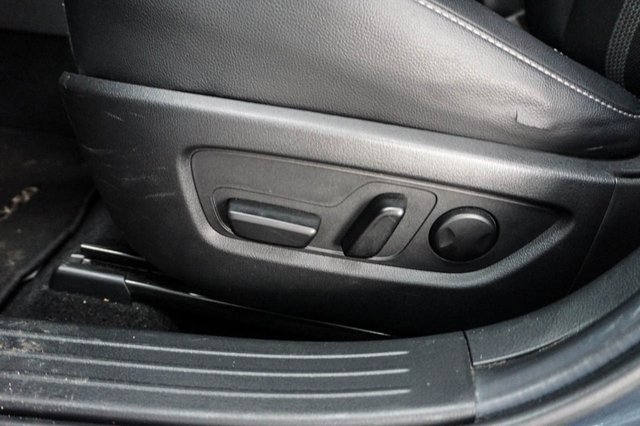 Used 2024 MAZDA CX-50 AWD 2.5 S w/ Preferred Package image 6