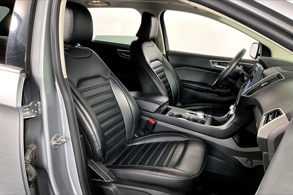 Used 2024 Ford Edge SEL w/ Convenience Package AWD/4WD image 7