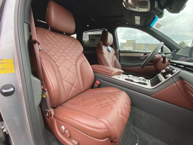 Used 2025 Genesis GV80 3.5T Prestige AWD/4WD image 29