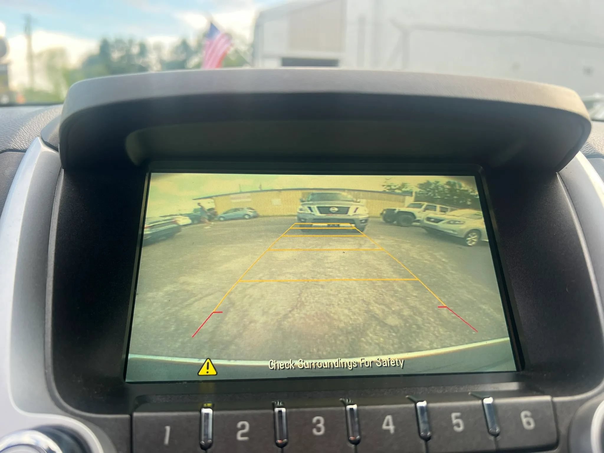 Used 2017 Chevrolet Equinox LS FWD image 12