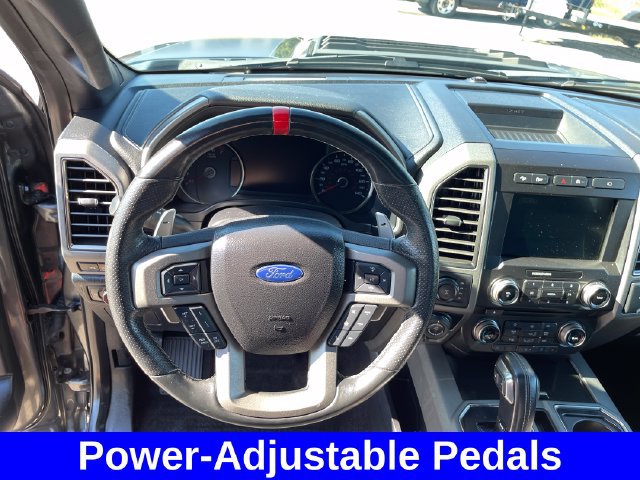 Used 2017 Ford F150 Raptor w/ Equipment Group 802A Luxury AWD/4WD image 13