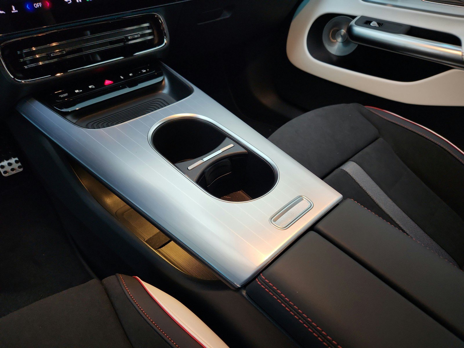 New 2027 Mercedes-Benz CLA 220 image 19
