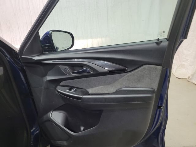 Used 2022 Chevrolet TrailBlazer LT image 52
