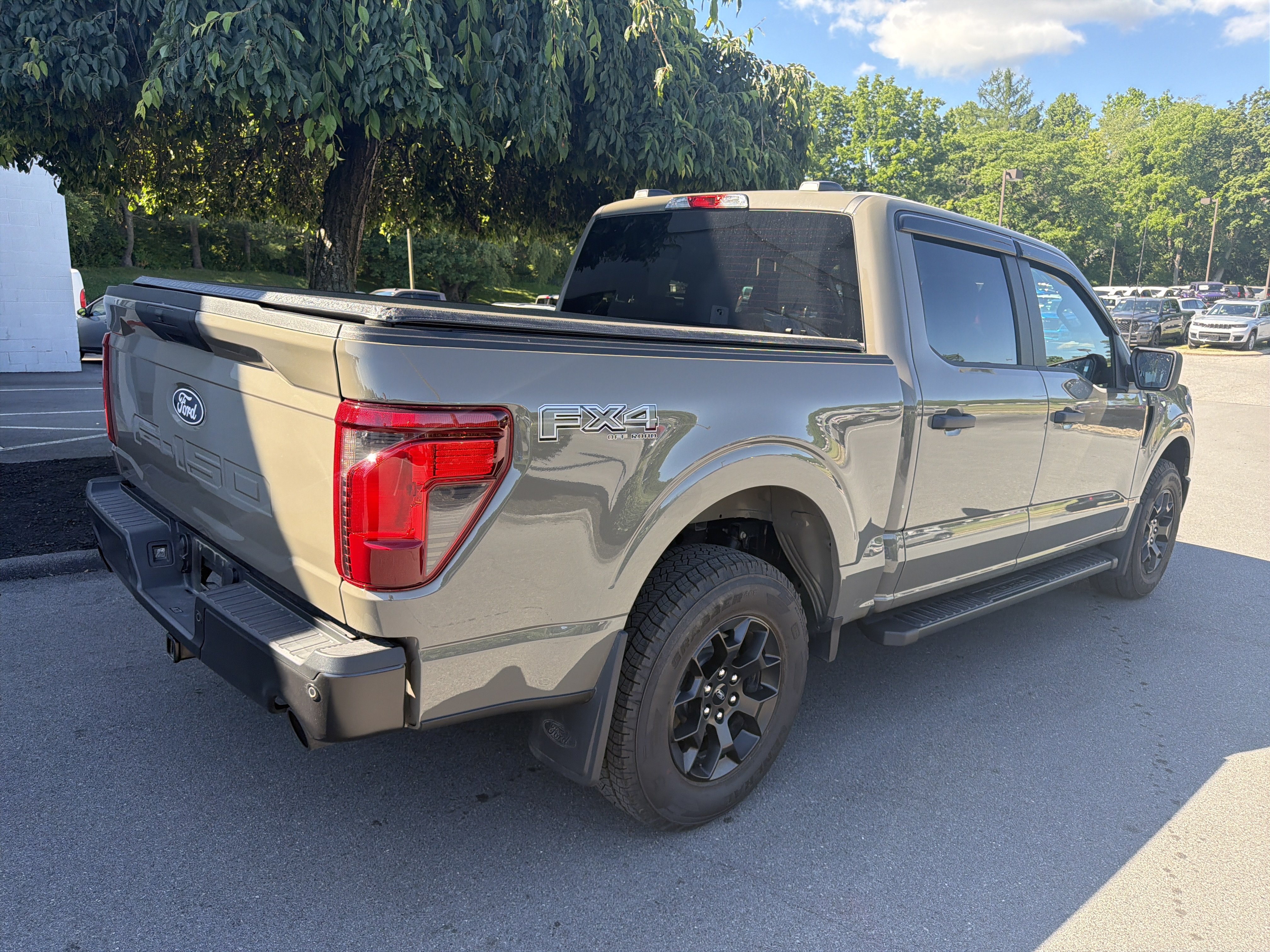 Used 2025 Ford F150 STX w/ Equipment Group 201A FX4 AWD/4WD image 3