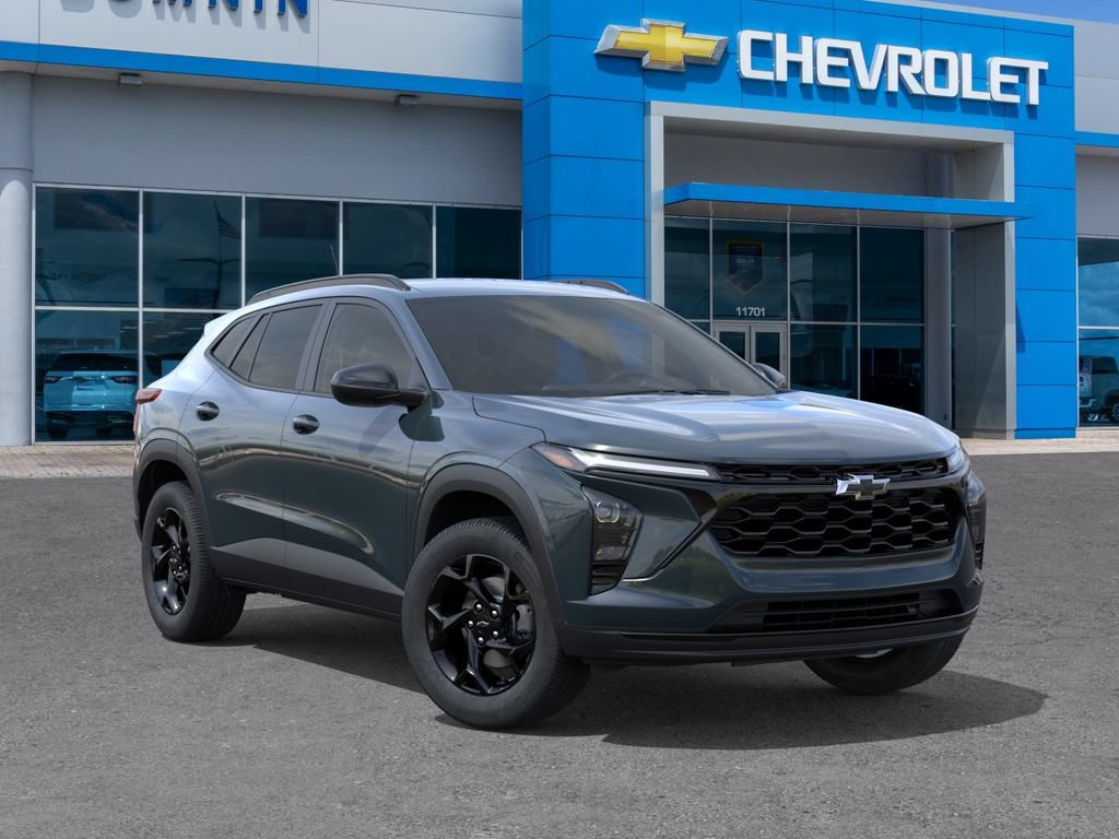 New 2026 Chevrolet Trax LT w/ Midnight Edition FWD image 8