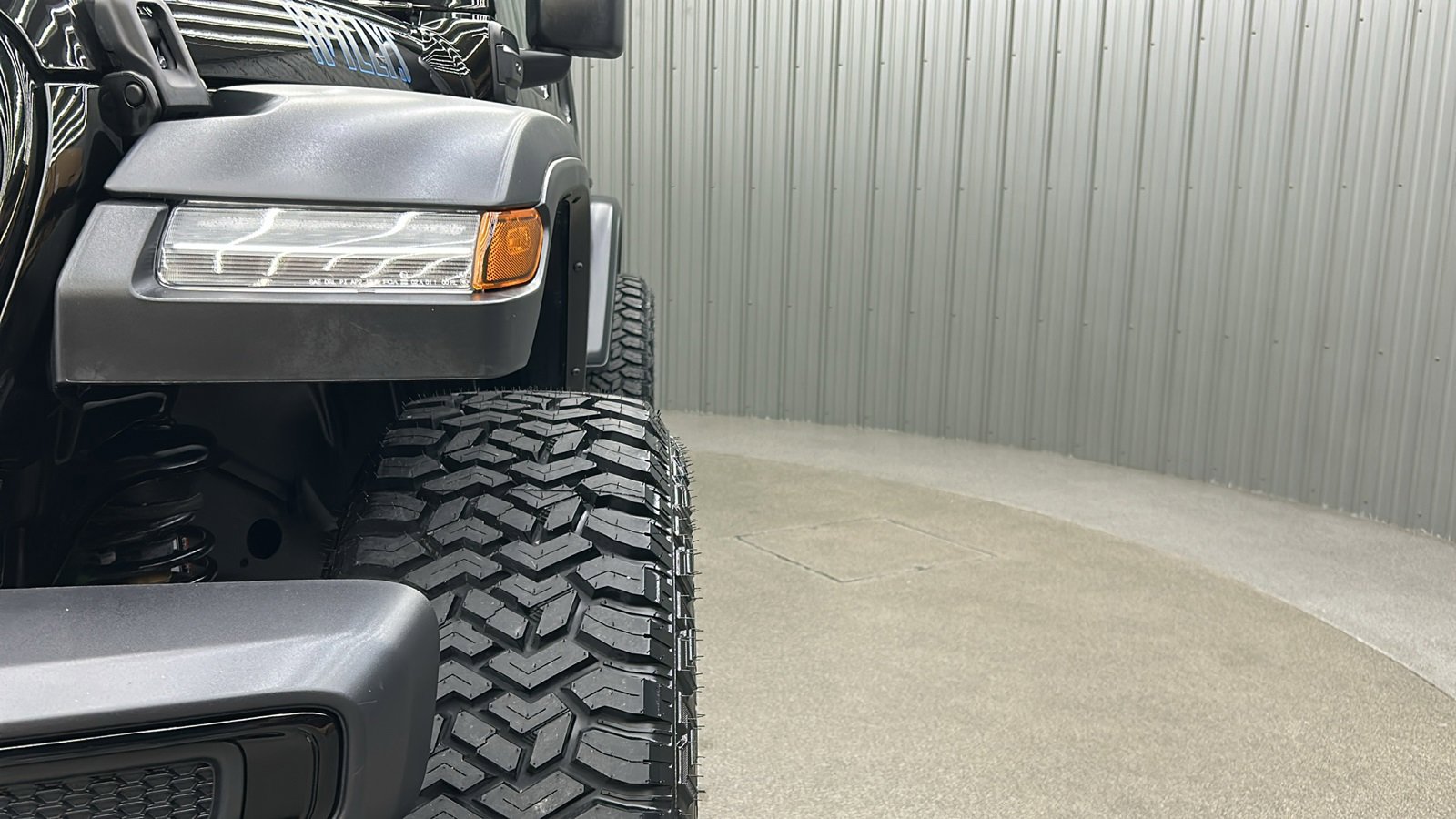 Used 2025 Jeep Wrangler Willys 4xe image 15