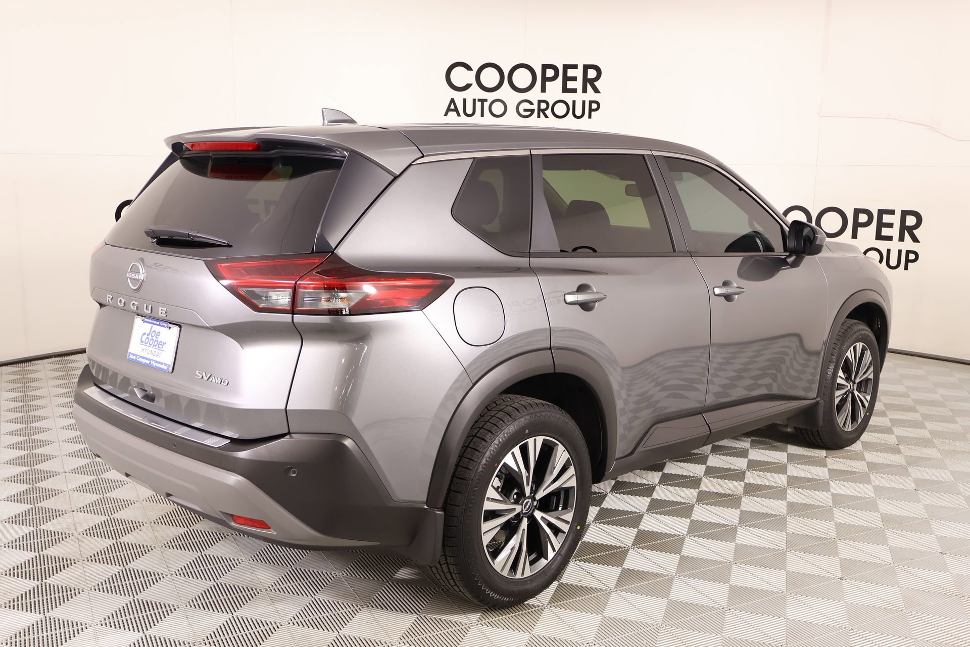 Used 2023 Nissan Rogue SV image 19