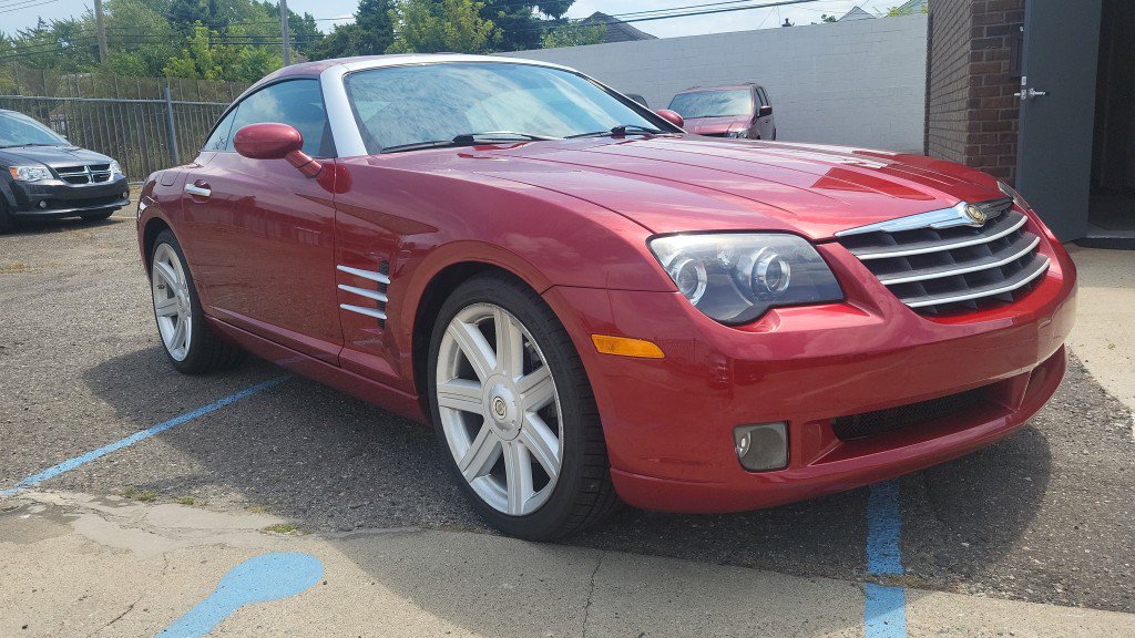 Used 2004 Chrysler Crossfire Coupe RWD image 2