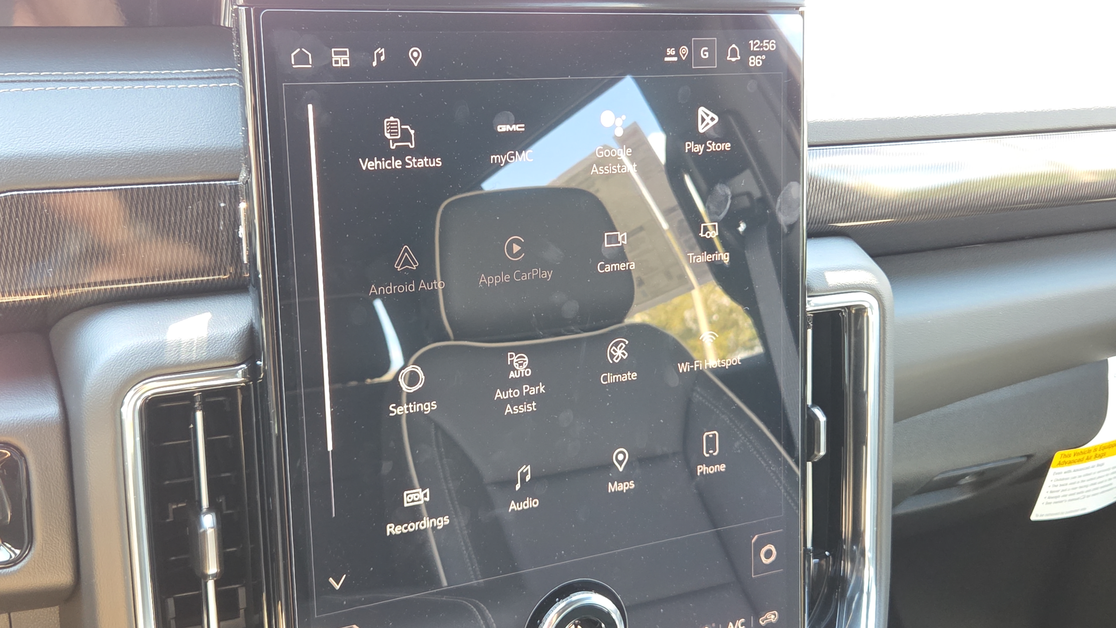 New 2026 GMC Yukon XL Elevation AWD/4WD image 15